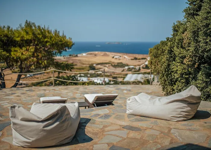 Terra * Parikia (Paros)