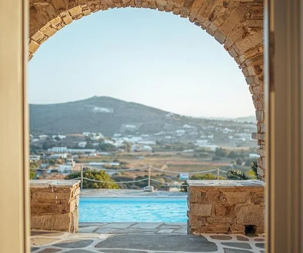 Terra Parikia (Paros)