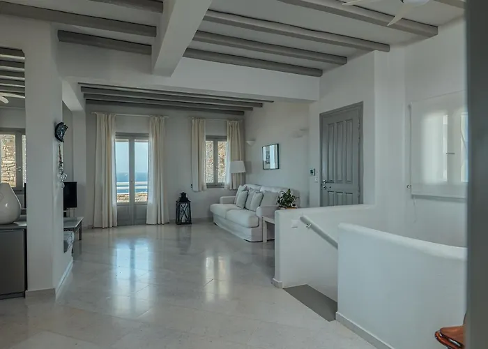 Terra * Parikia (Paros)