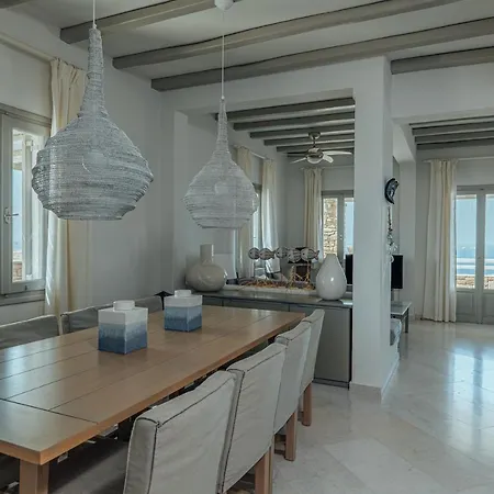 Terra Parikia (Paros)